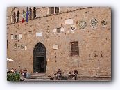 Volterra : Piazza dei Priori